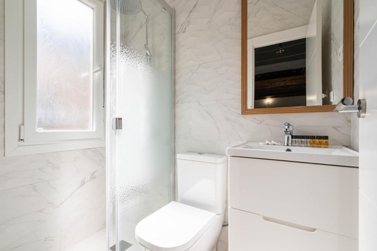 Apartamento Reformado En El Centro Con Dos Habitaciones Alquiler Temporal Madrid Bagian luar foto